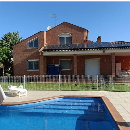 Santa Eulalia de Ronsaná Casa Con Jardin Y Piscina Privada. 빌라 외부 사진