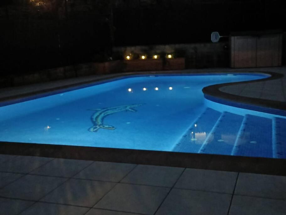 Santa Eulalia de Ronsaná Casa Con Jardin Y Piscina Privada. 빌라 외부 사진