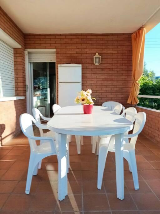 Santa Eulalia de Ronsaná Casa Con Jardin Y Piscina Privada. 빌라 외부 사진